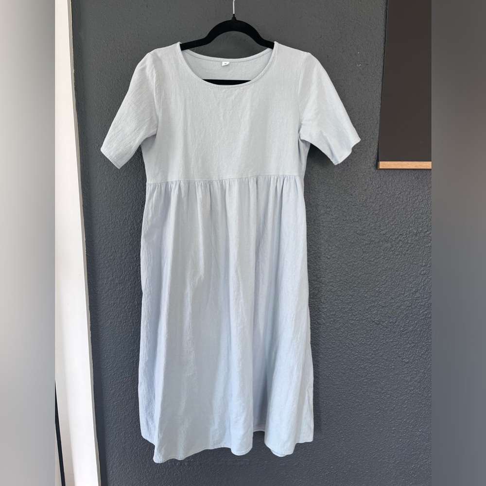 Light Blue Cotton Flowy Dress with Pockets Size Medium